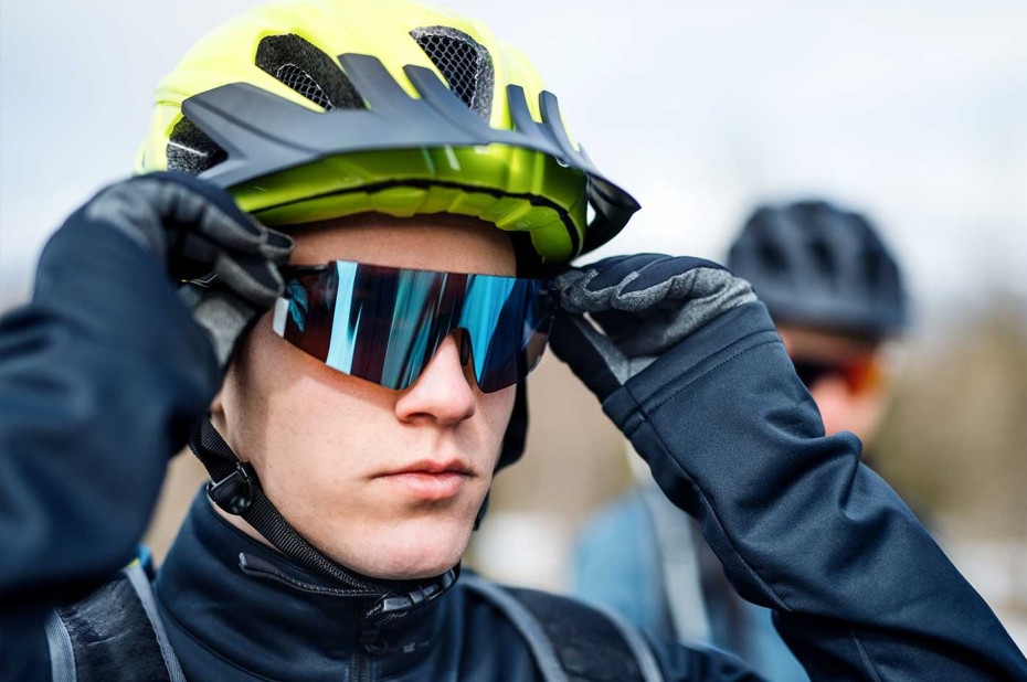 Radfahrer mit Sportbrille